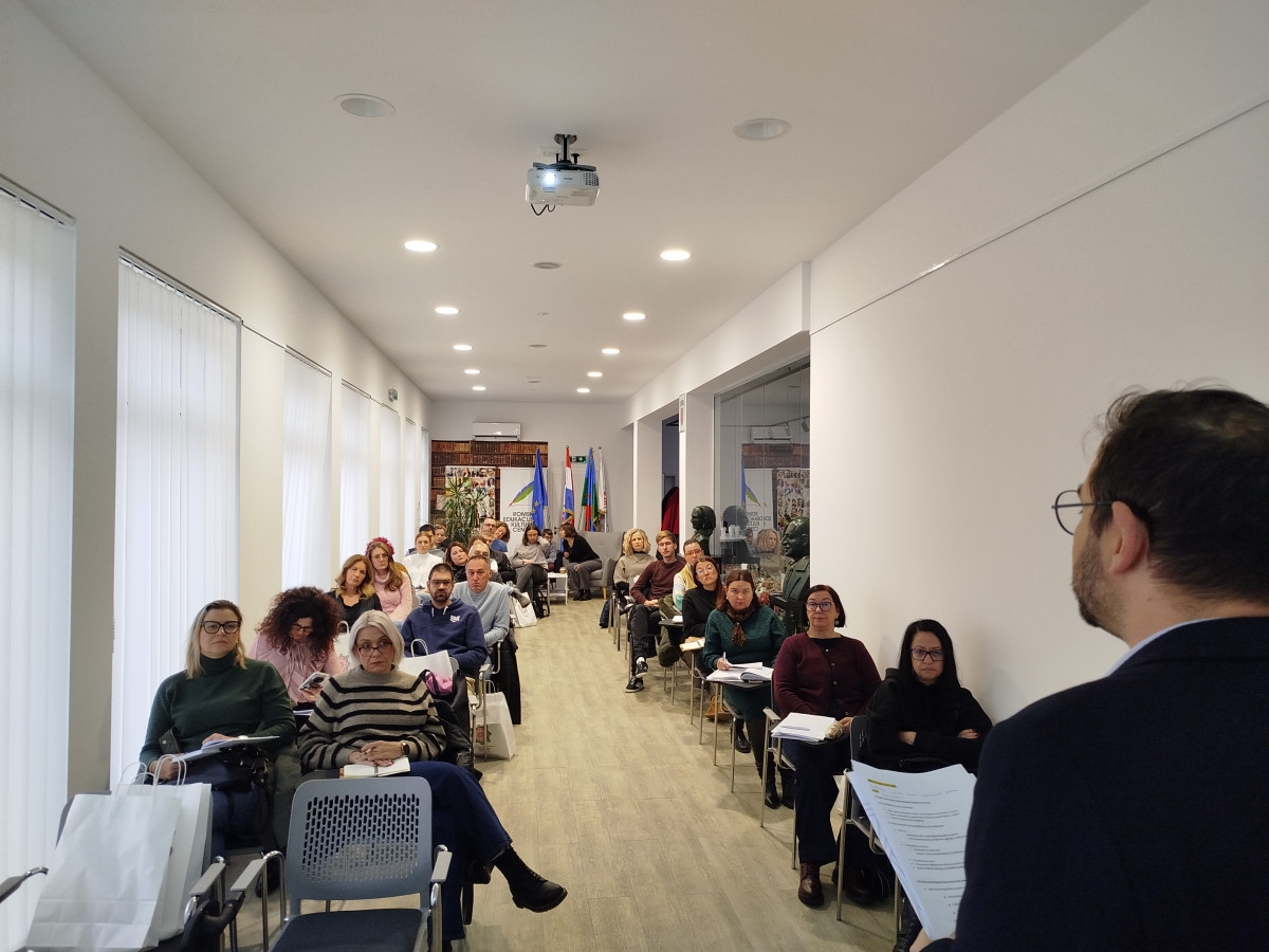 Održana dvodnevna edukacija projekta “Osnaživanje mladih kroz povijest” za nastavnike u Zagrebu